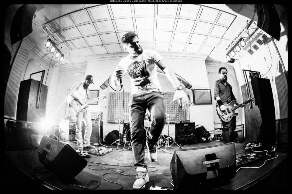 RoadkillSoda a semnat cu Universal Music Romania si lanseaza un nou videoclip, “Wrong”